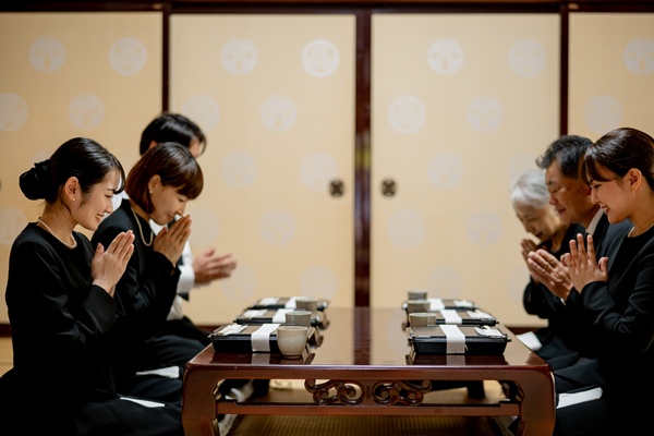 初七日にお坊さんを呼ばないときの注意点